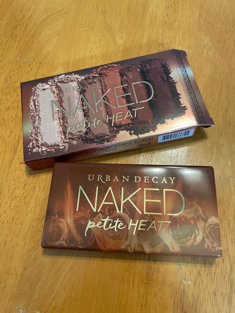 Urban Decay Naked Petite Heat Eyeshadow Palette